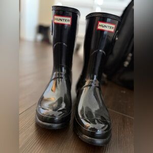 Hunter Glossy Black Buckle Boots